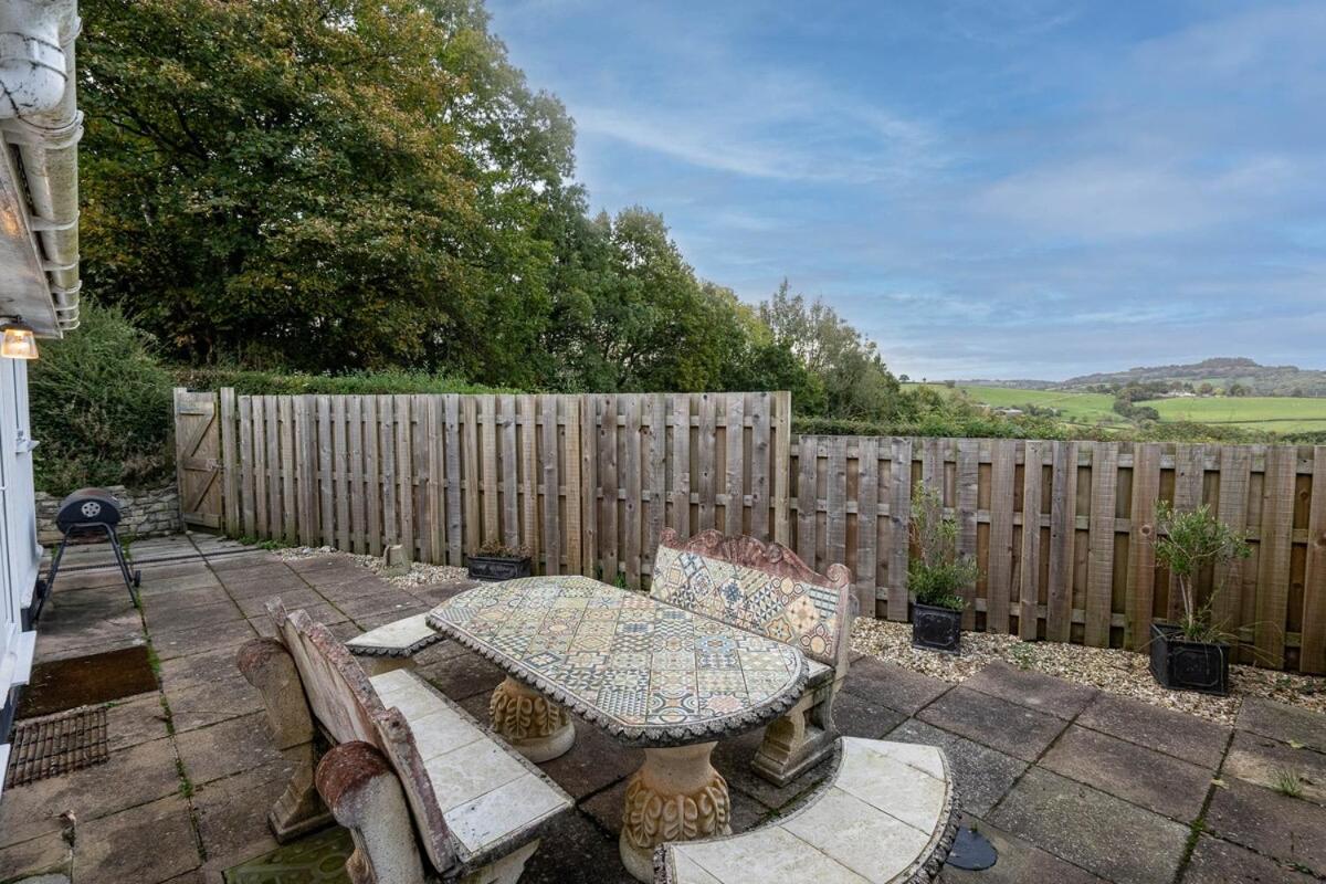 Fletchers Cottage Honiton Exterior foto